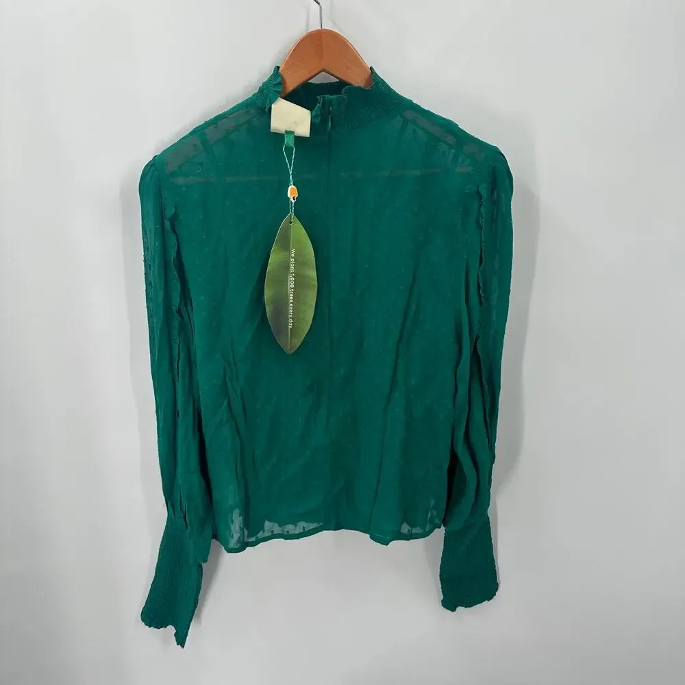 FARM RIO NWT Ruffled Long Sleeve Swiss Dot Blouse in Emerald // M
